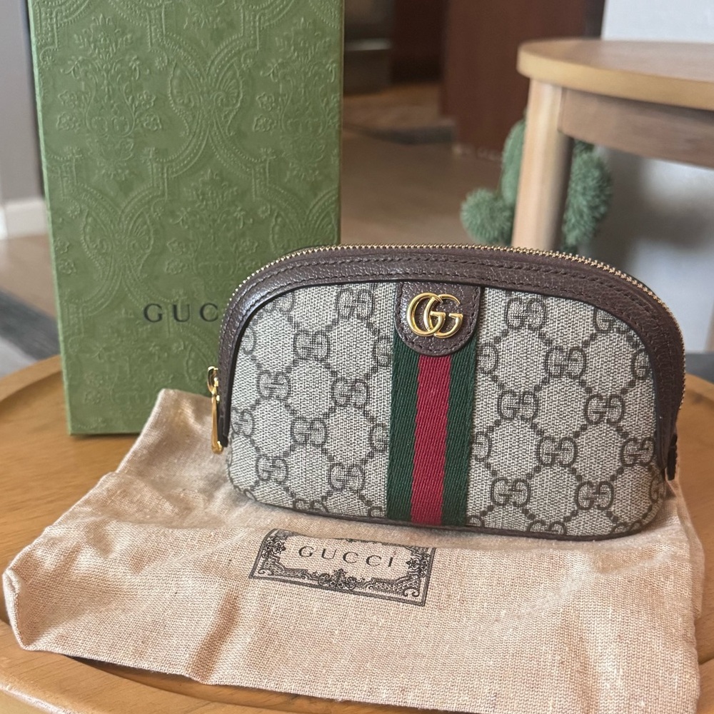 Gucci Ophidia GG medium pouch